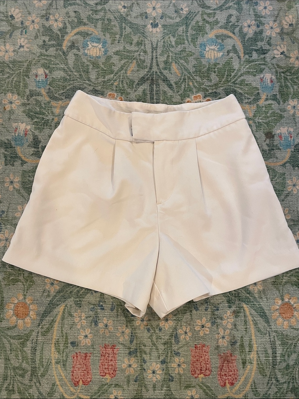 a new day Cream High-Waist Tailored Women’s Shorts